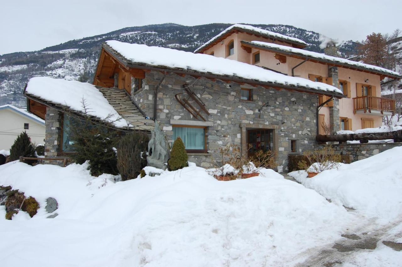 Hotel Lo Fleye Saint-Pierre Dış mekan fotoğraf