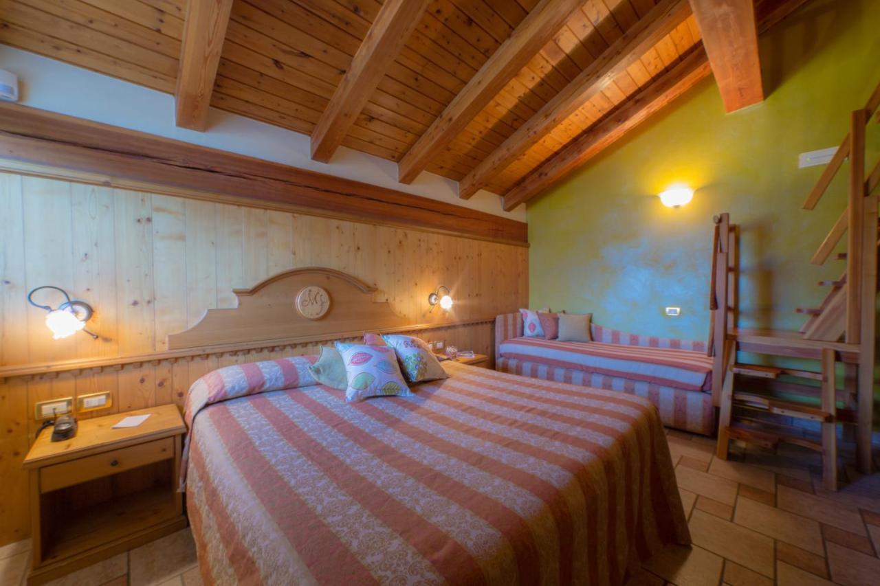 Hotel Lo Fleye Saint-Pierre Dış mekan fotoğraf